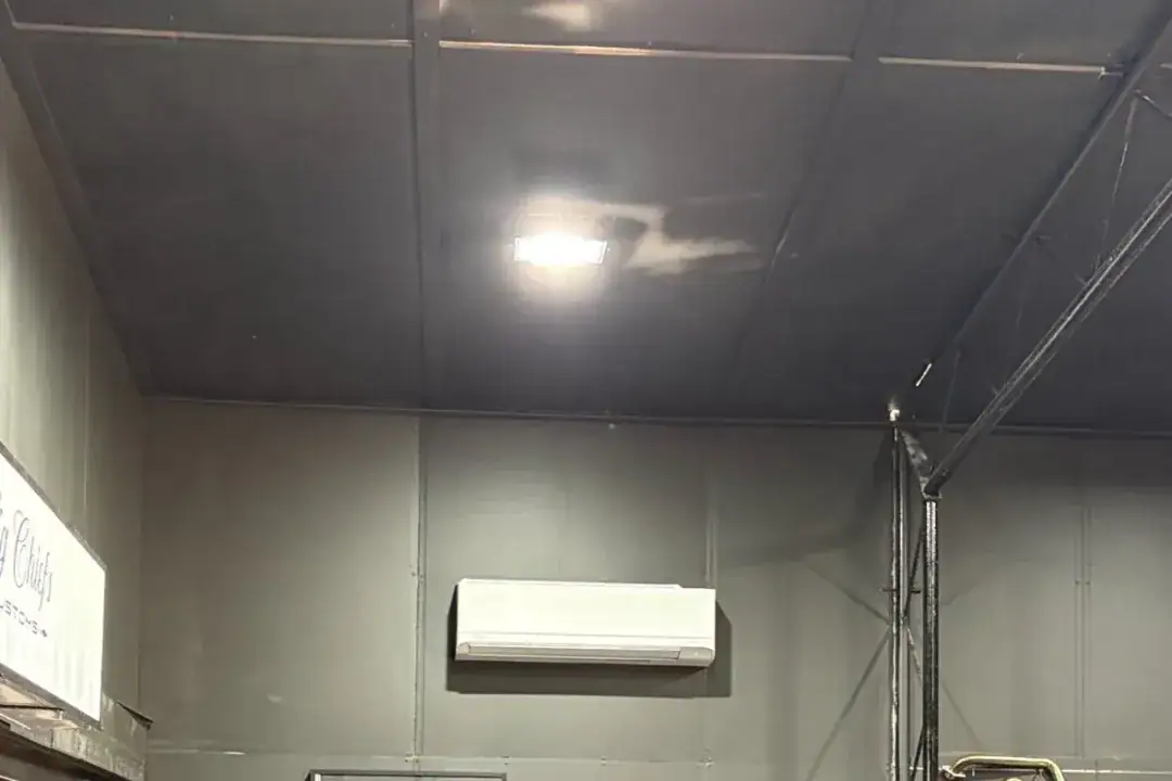 Electrician Woodford